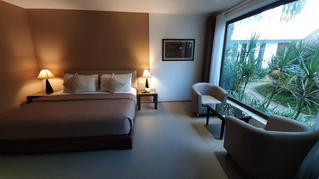 Urban Sands Hotel Iloilo Dış mekan fotoğraf