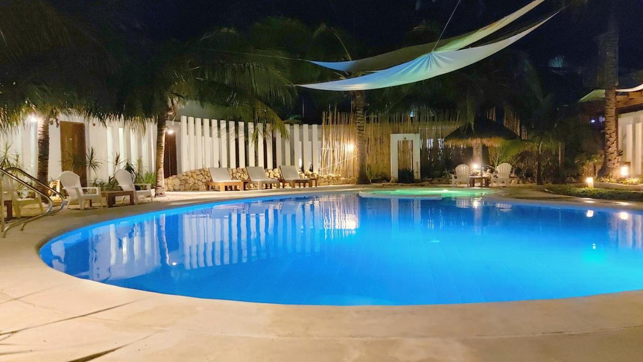 Urban Sands Hotel Iloilo Dış mekan fotoğraf